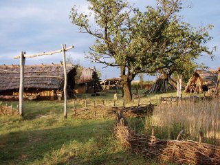 Wieś prehistoryczna Všestary